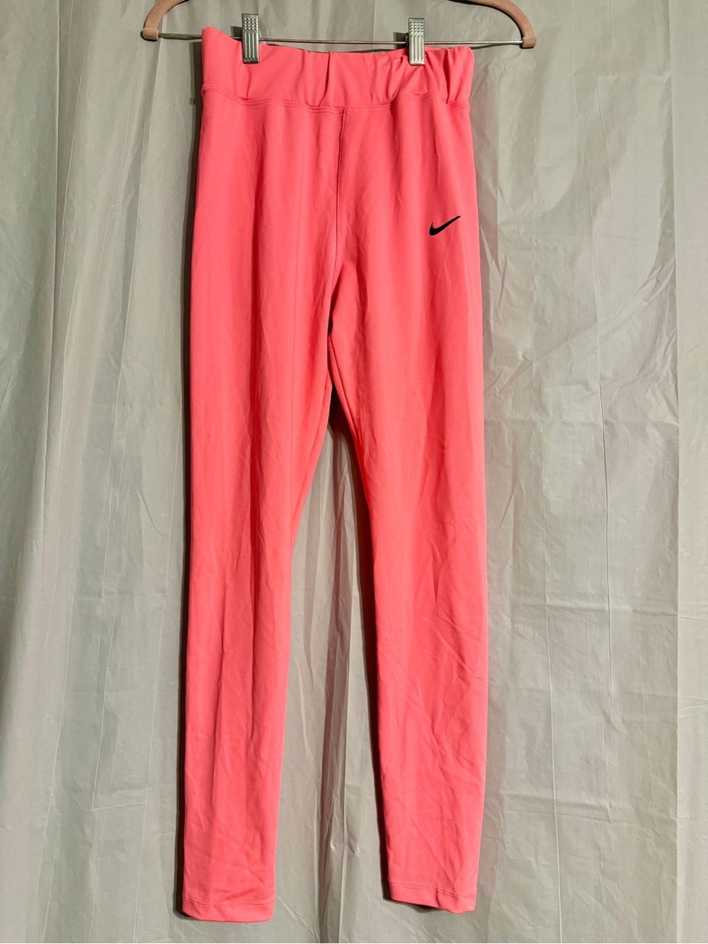 Nike Dri-FIT Women’s Medium Coral Pink Full Length Leggings Running Workout M